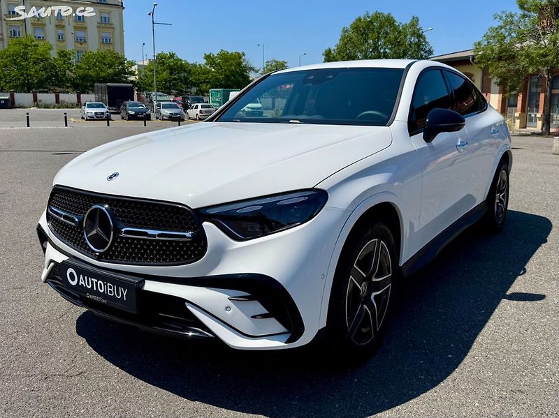 Mercedes-Benz GLC 220d 4MATIC AMG - fotka 4 z 48