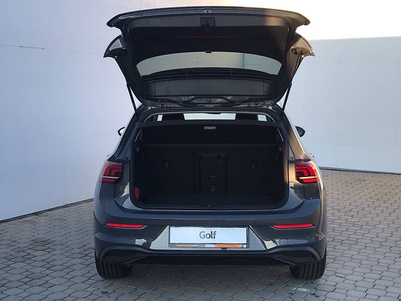 Volkswagen Golf (2026) People 6G 1,5TSI - fotka 4 z 9