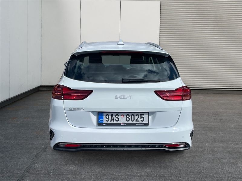 Kia Ceed 1,0 T-GDI 88 Fresh - fotka 5 z 11