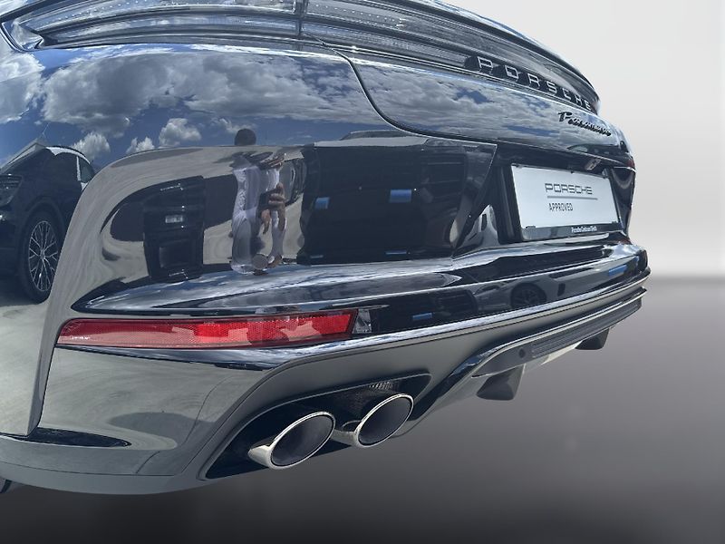 Porsche Panamera 4 E-Hybrid - fotka 27 z 28