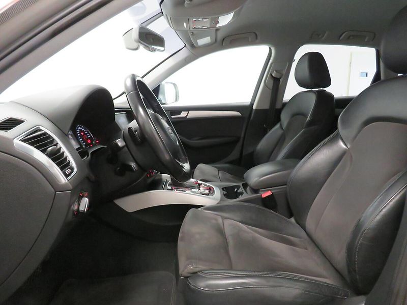 Audi Q5 - fotka 11 z 24