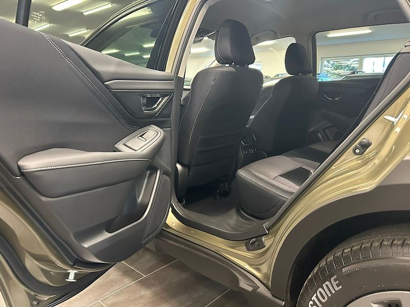 Subaru Outback (2025) 2.5 ACTIVE 2025 | Záruka - fotka 16 z 48