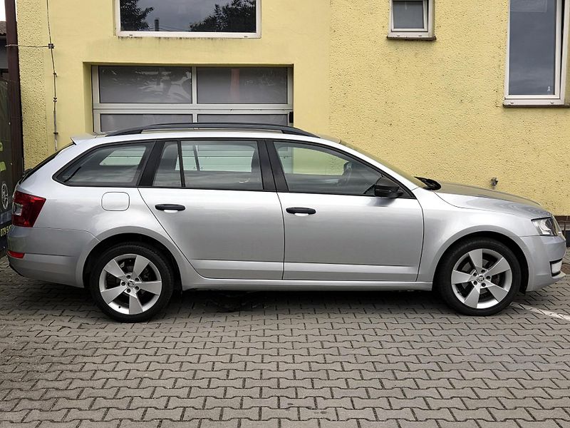 Škoda Octavia 1,2 TSi PO ROZVODECH, 1.maj - fotka 7 z 41