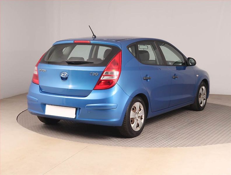 Hyundai i30 (2009) 1.4 CVVT, ČR,1.maj, po STK - fotka 5 z 14