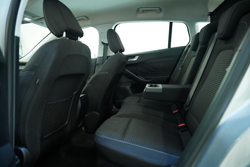 Ford Focus - fotka 27 z 29