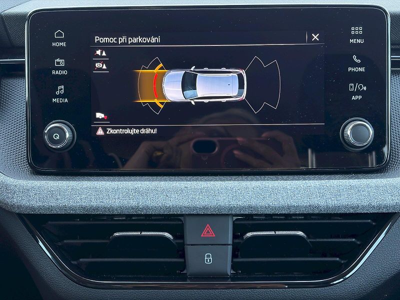 Škoda Kamiq (2025) 1.0 TSI / 85 kW / SELECTION - fotka 29 z 34