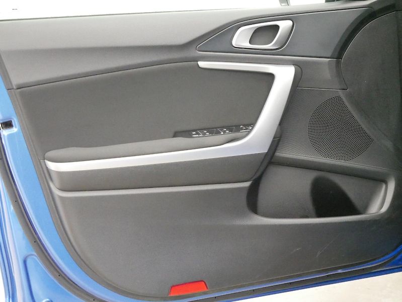 Kia Ceed - fotka 12 z 28