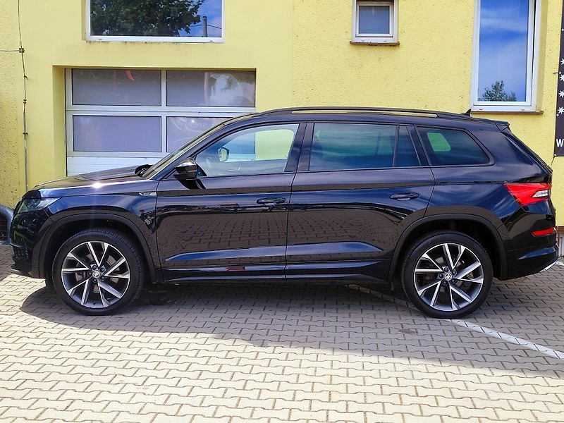 Škoda Kodiaq CZ,1maj,4x4, Sport-Line 140kW - fotka 10 z 53