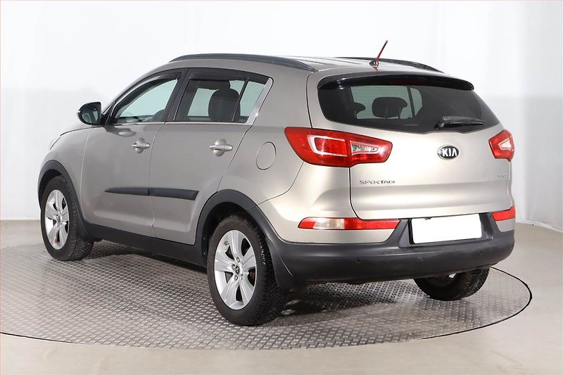 Kia Sportage (2013) 1.7 CRDi, Serv.kniha, Navi - fotka 4 z 24