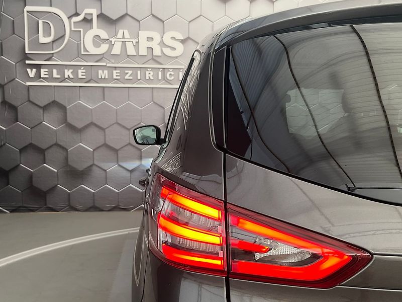 Ford S-MAX 2.5 Duratec HEV VIGNALE - fotka 46 z 61