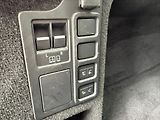 Land Rover Discovery 3,0 R-DYNAMIC SE D300 - náhled 25