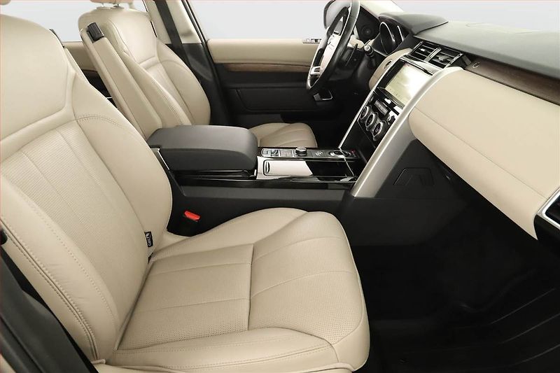 Land Rover Discovery (2017) HSE 3.0 Td6 - fotka 7 z 22