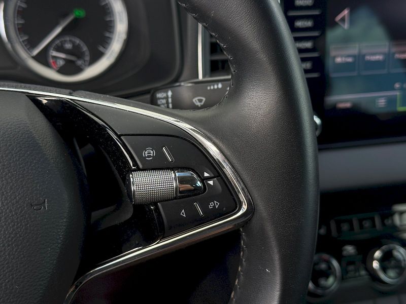 Škoda Karoq (2021) 1.5 TSI 110 kW DSG Style Plus - fotka 14 z 24