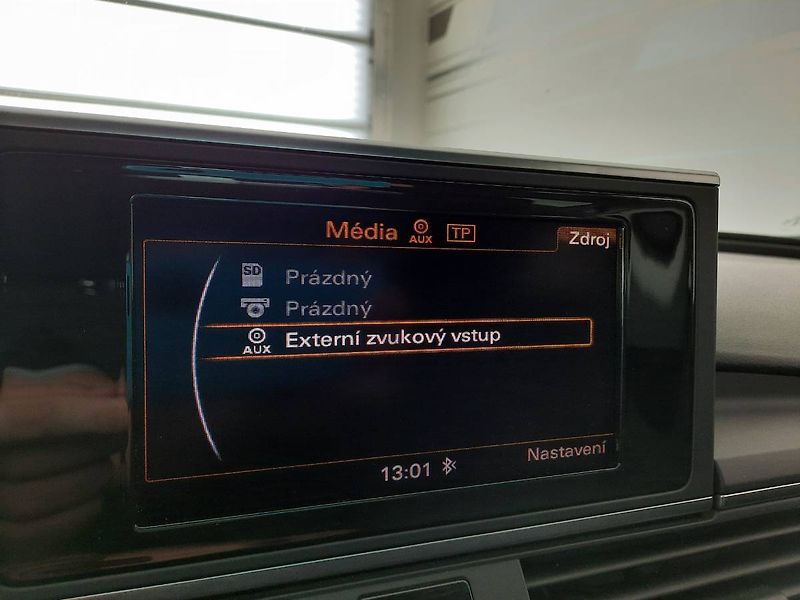 Audi A6 (2012) 3.0 TDI quattro (180kW/245k) S - fotka 17 z 23