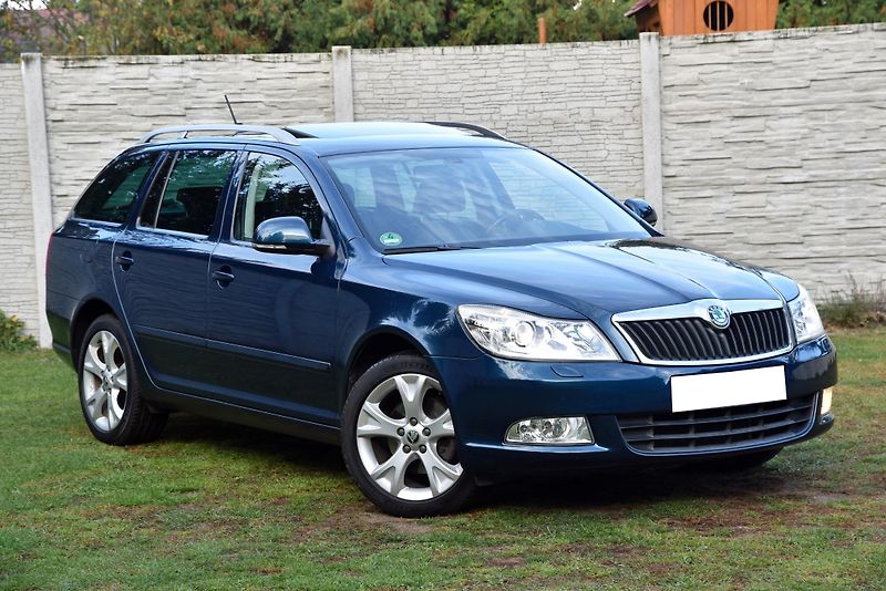 Škoda Octavia 2.0 TDi CR ELEGANCE,FACE,XENON - fotka 1 z 46