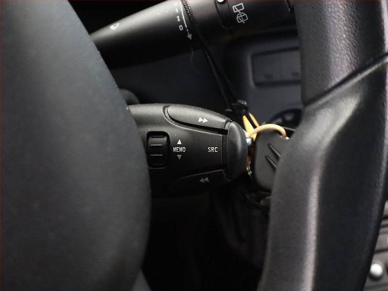 Citroën C3 Picasso (2010) 1.4 i, Tempomat - fotka 12 z 13