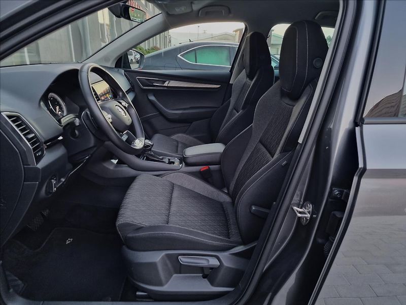 Škoda Karoq 2.0 TDI 110kW 4x4 DSG Style - fotka 19 z 50