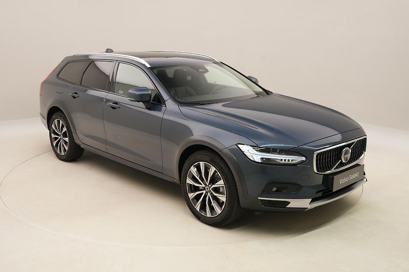 Volvo V90 CC B6 AWD BRIGHT PLUS AUT CZ - fotka 17 z 63