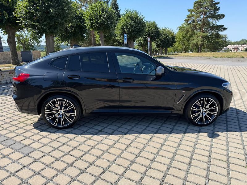 BMW X4 M40d xDrive M-PAKET - fotka 7 z 21