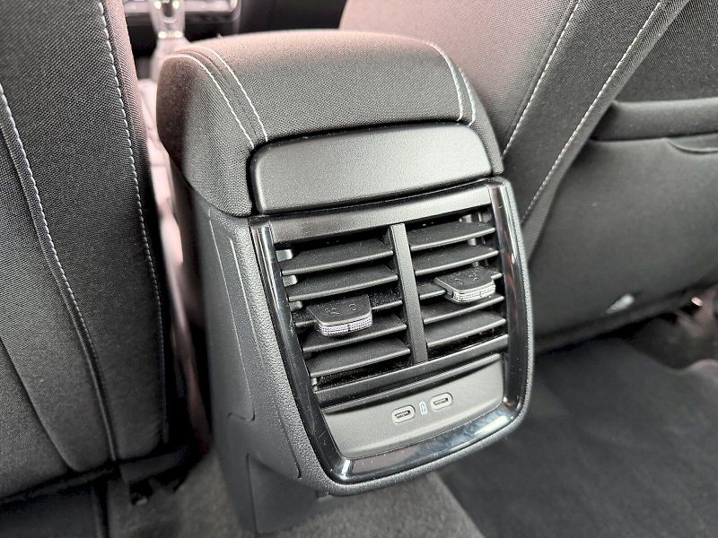 Škoda Scala (2025) 1.0 TSI 85kW DSG Monte Carlo T - fotka 26 z 35