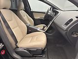 Volvo XC60 D4 AWD SUMMUM AUT CZ 1.maj - náhled 23