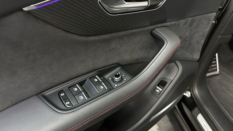 Audi SQ7 ZÁRUKA / MATRIX / 7 MÍST - fotka 35 z 52