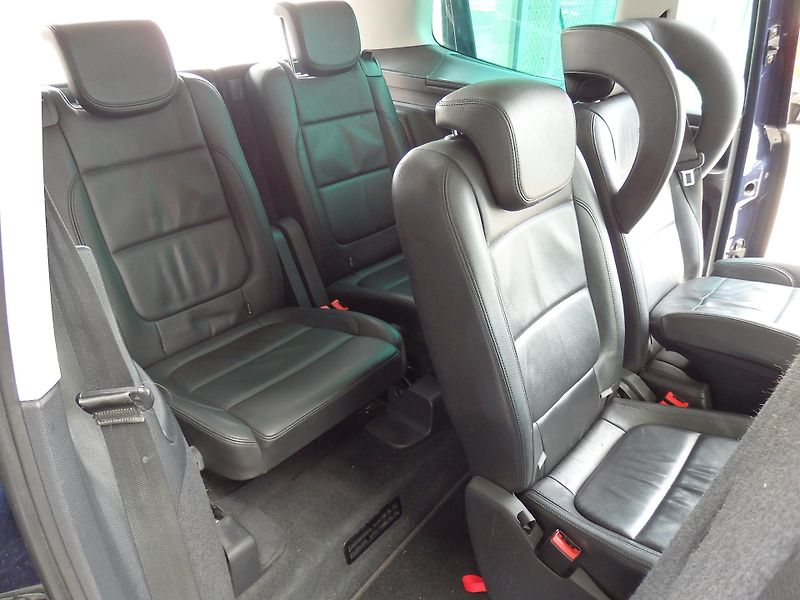 Volkswagen Sharan 2.0 TDI 130 kW - fotka 21 z 39