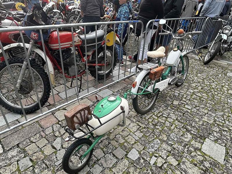 Vzpomínková motocyklová Soutěž Šumavou.