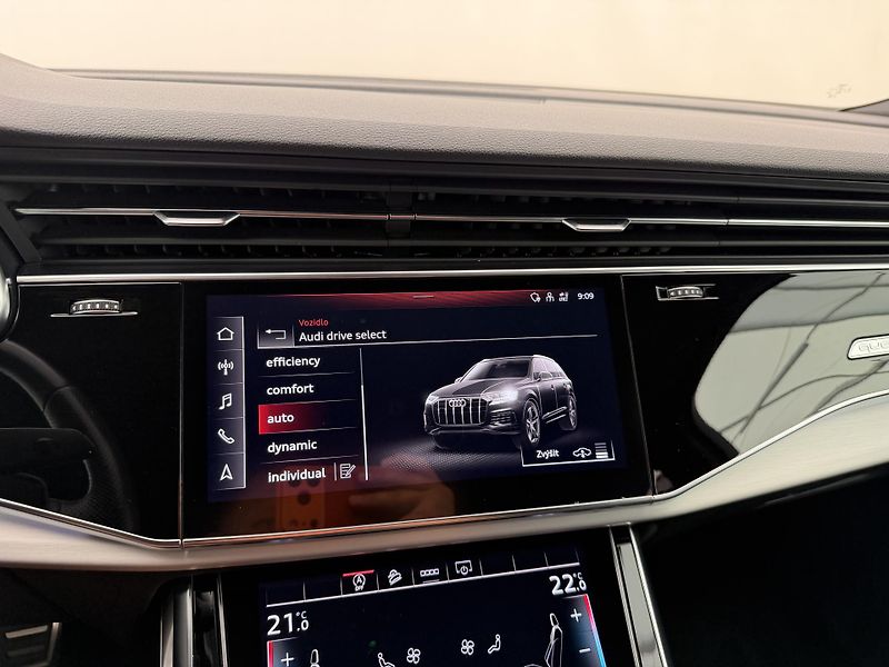 Audi Q7 3.0Tdi*210kw*CZ*DPH*7-M*S-Line - fotka 35 z 46