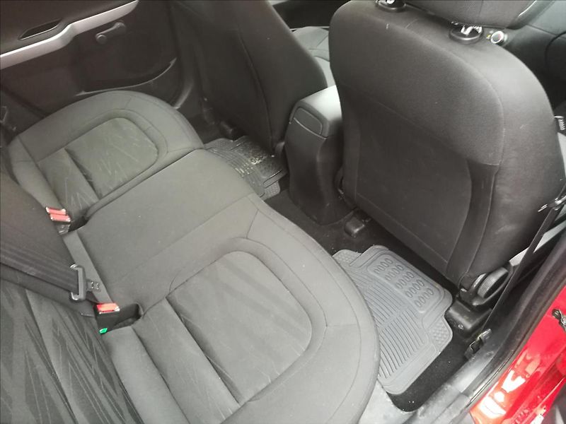 Kia Ceed 1,4 i CVVT 1.majitel - fotka 13 z 18