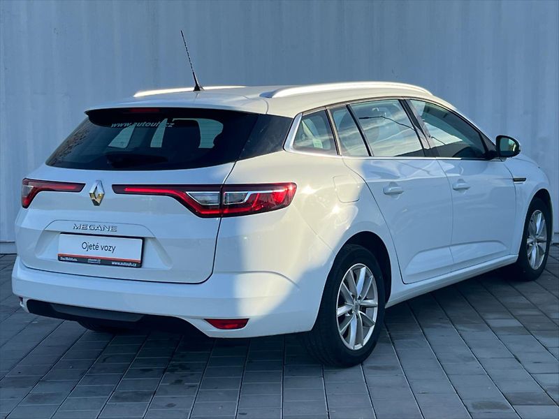 Renault Mégane 1,3   75kW - fotka 8 z 25