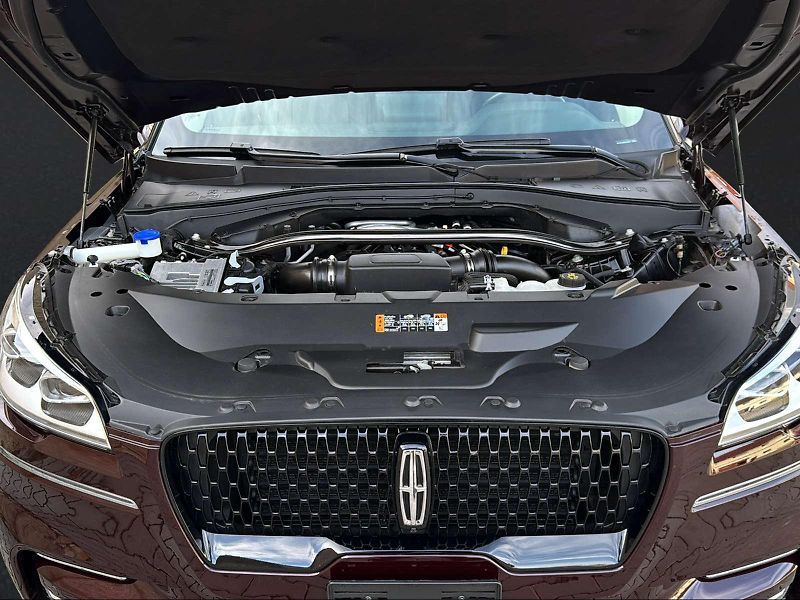 Lincoln Aviator (2024) - fotka 37 z 38