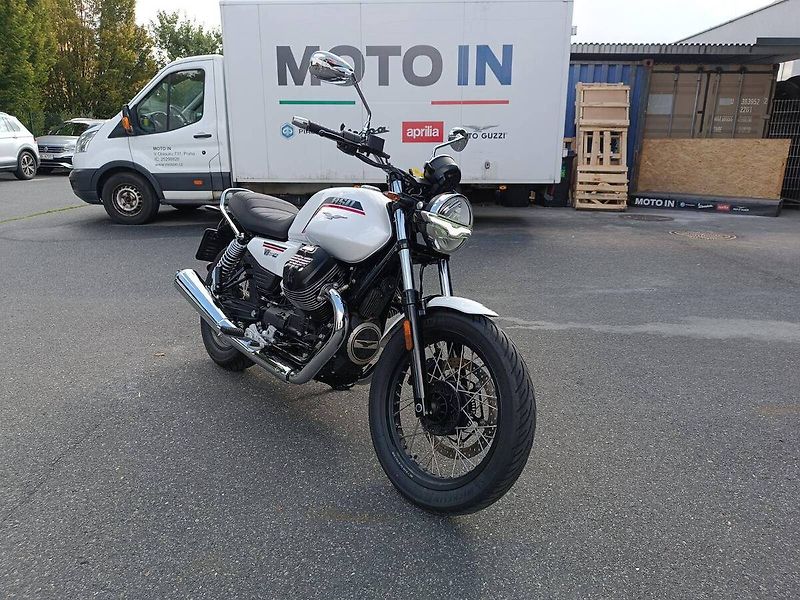 Moto Guzzi V 7 Stone Ten (2026) V7 Special Bianco 1969 - fotografie inzerátu
