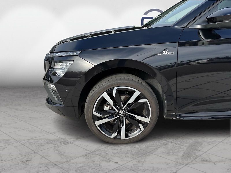 Škoda Kamiq 1,5 TSI 110 kW MONTE CARLO DSG - fotka 10 z 30