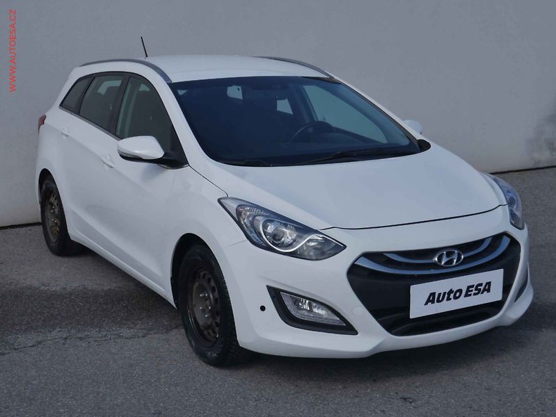 Hyundai i30 (2014) 1.6GDi, 2.maj,ČR, STK3/28 - fotografie inzerátu