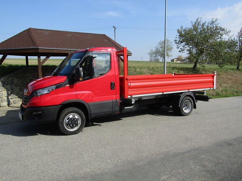 Iveco Daily (2024) 3.0 JTD  50C/35 - fotka 3 z 30