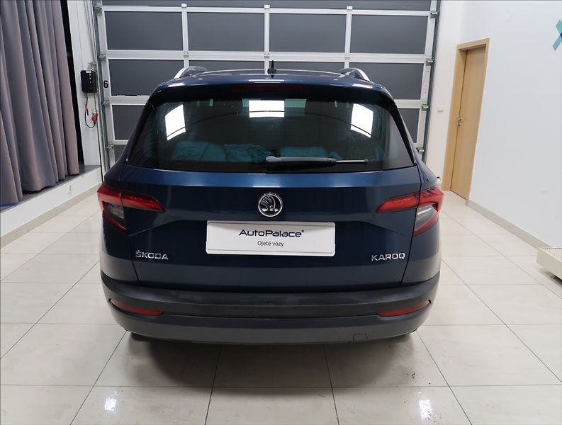 Škoda Karoq 1,5 TSI ČR 1. MAJ NAVI 2x ALU - fotka 6 z 45