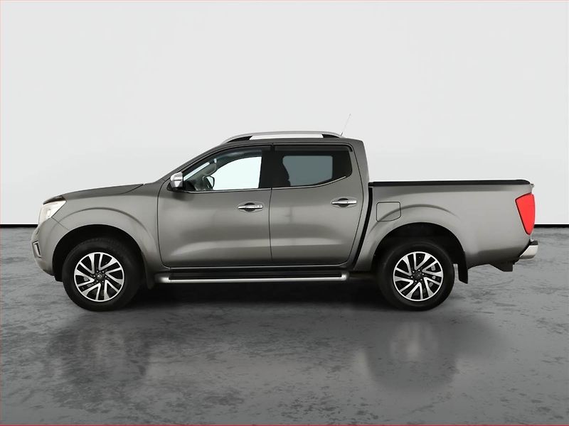 Nissan Navara (2016) 2.3 dCi, 4X4, Automat, Navi - fotka 3 z 18