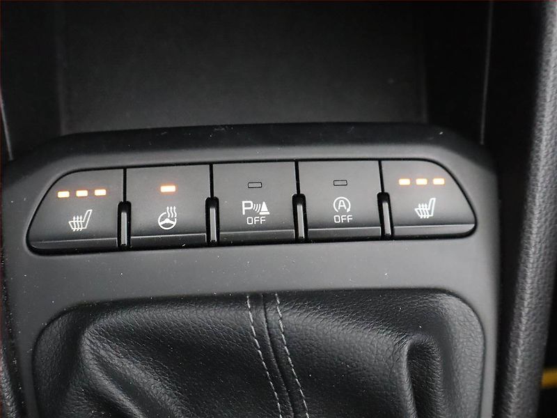 Kia Stonic (2019) 1.4 CVVT, Serv.kniha, Tempomat - fotka 20 z 20