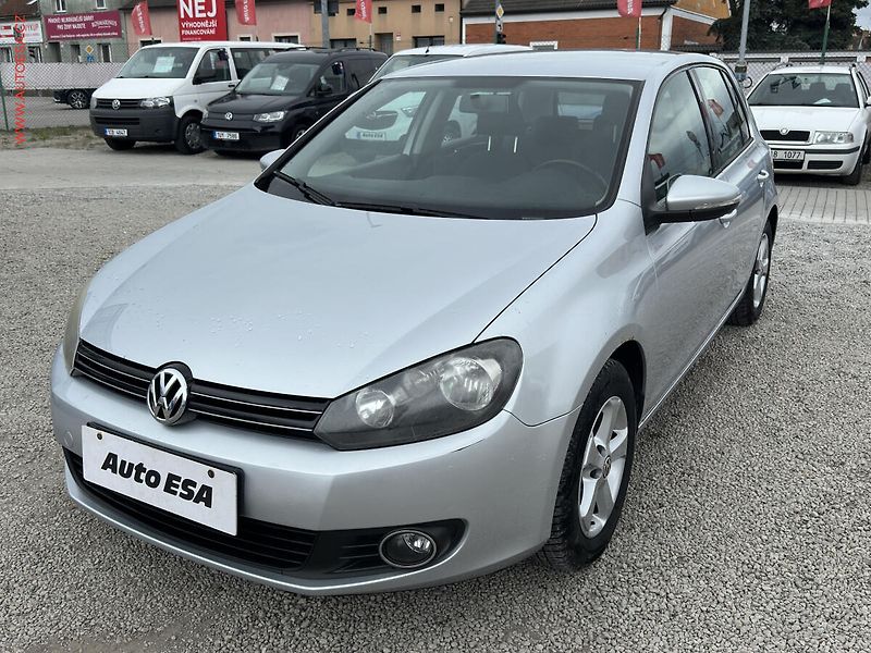 Volkswagen Golf (2012) 1.2TSI, ČR, servis.kniha - fotka 3 z 17