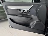 Volvo V90 T6 AWD*Recharge*KeyLess*Tažné - náhled 28
