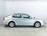 Škoda Octavia (2009) Ambiente 1.4 TSI, nová STK - náhled 6