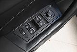 Volkswagen T-Roc 2,0 TDI 110kW DSG Style Plus Z - náhled 24