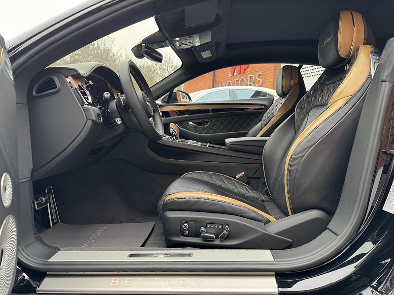 Bentley Continental GT GT W12-MULLINER-SPEED-ČR - fotka 15 z 40