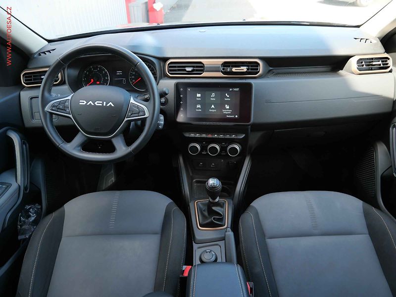 Dacia Duster (2023) 1.5dCi 4x4, 1.maj,ČR, AC - fotka 8 z 25