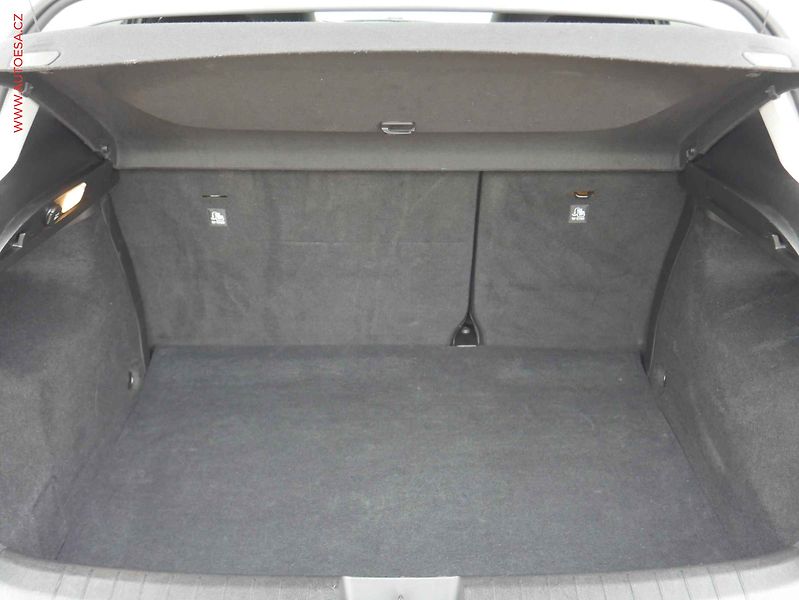 Fiat Tipo (2018) 1.4, AC, LED, navi - fotka 7 z 15