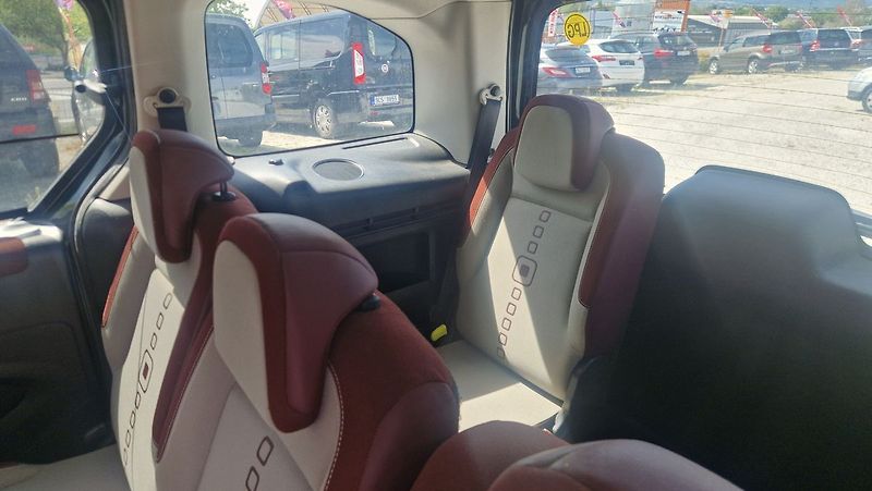 Citroën Berlingo 1,6  BA+LPG - fotka 8 z 10