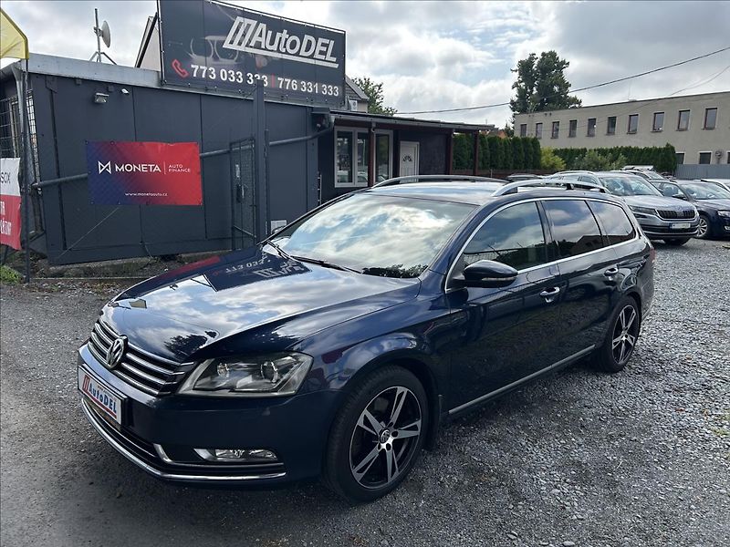 Volkswagen Passat 2,0 TDi 125kW DSG 4x4  Tažné - fotka 2 z 50
