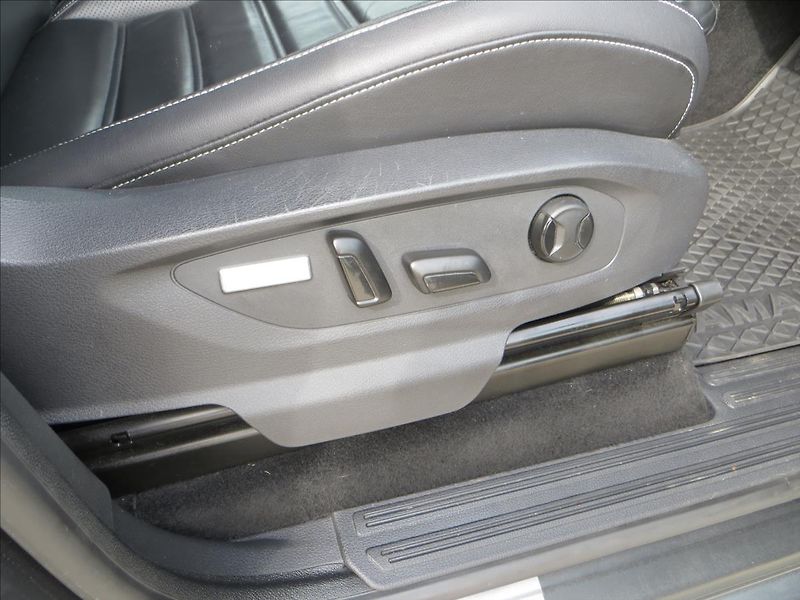 Volkswagen Amarok 3,0 TDI 4motion AUT Aventura - fotka 12 z 32