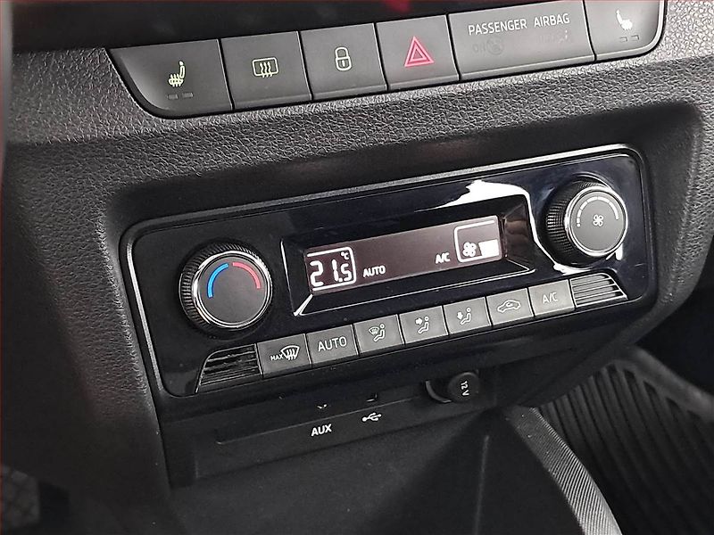 Škoda Fabia (2018) Style 1.0 TSI, Tempomat - fotka 14 z 17
